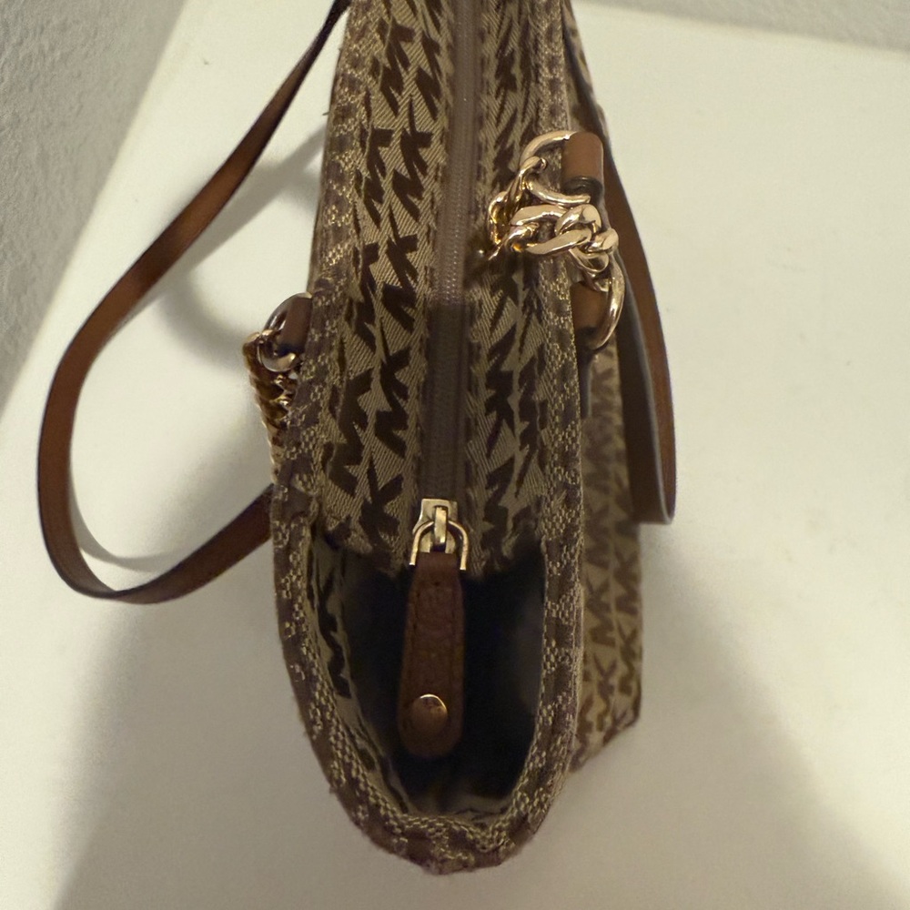 MICHAEL KORS Jet Set East West Signature Monogram Logo Chain Tote Bag Tan Brown - Picture 8 of 15